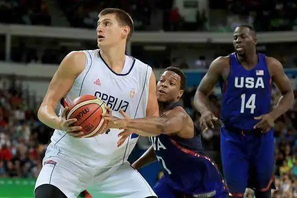 九游正版官网塞尔维亚队教练压力巨大！，萨拉赫遭遇十五持续失利观众掌声雷动的简单介绍